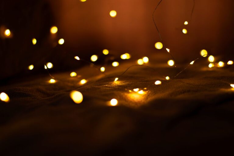 Luz quente ou luz fria: qual é a melhor opção para cada cômodo